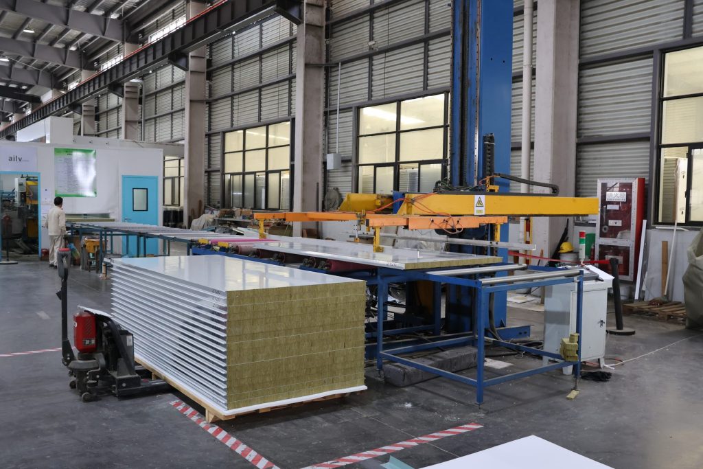 Inside AILV: Cleanroom Panel Manufacturing for Modular Cleanroom Projects
